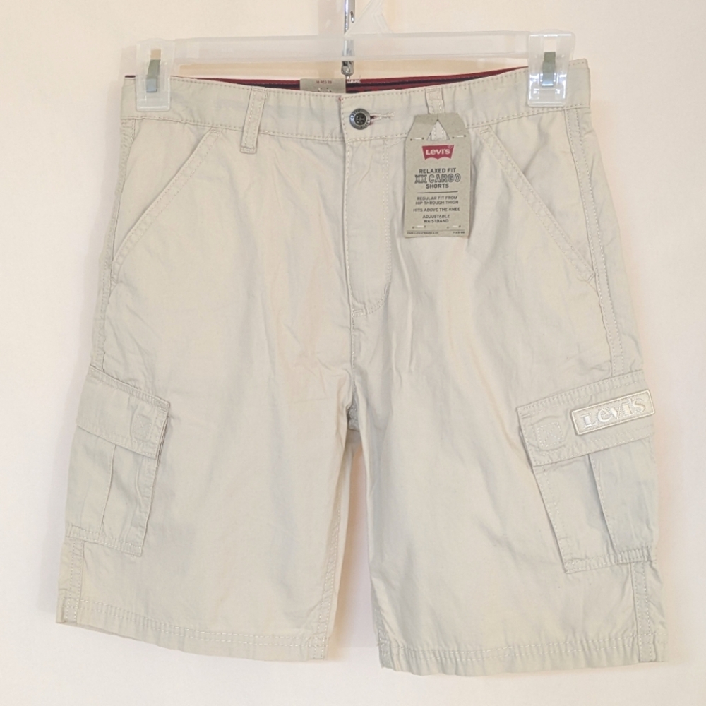 Levi's 5-pocket Cargo shorts, boys size 16, NWT